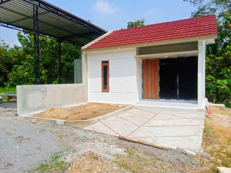 rumah siap huni dikulon progo dekat bandara yogyakarta