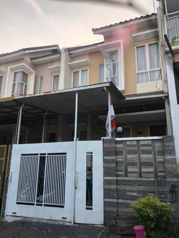 rumah siap huni harga di bawah pasar lokasi tasikmadu