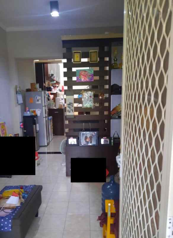 rumah siap huni purimas rungkut surabaya 2 lantai nego