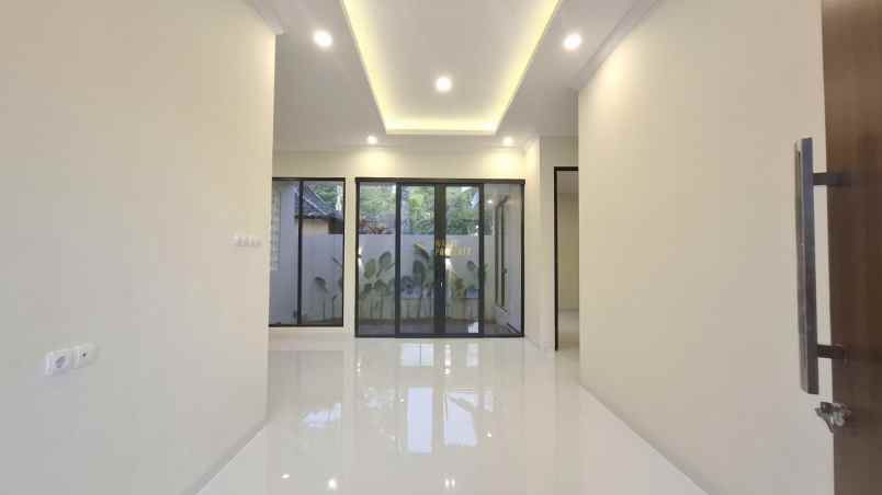 rumah siap huni tanah luas dekat pasar jangkang sleman