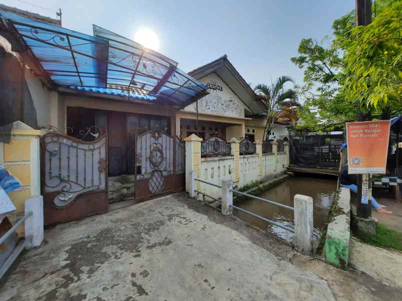 Rumah Strategis Dipinggir Jl Ahmad Yani Batang