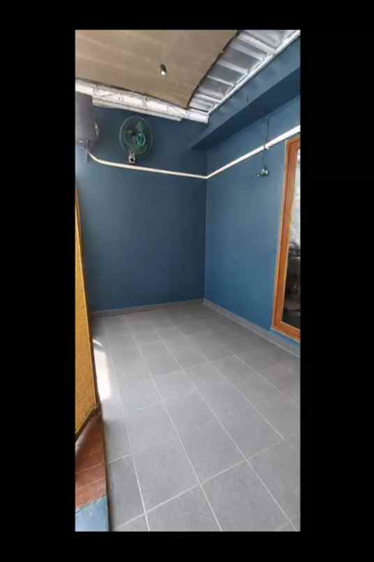 rumah strategis nyaman siap huni dekat gt krukut limo