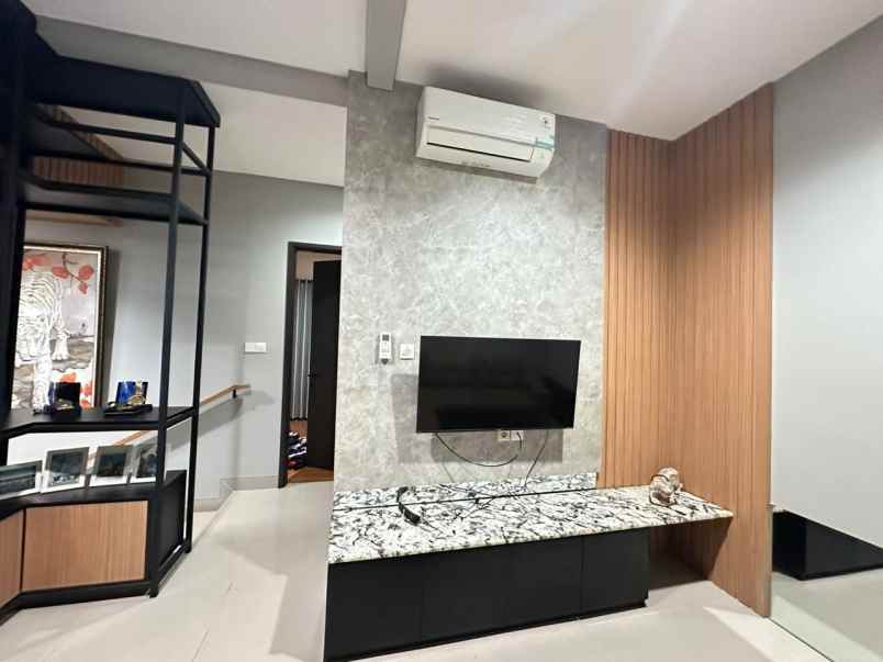 rumah summarecon kota bandung siap huni semi furnished