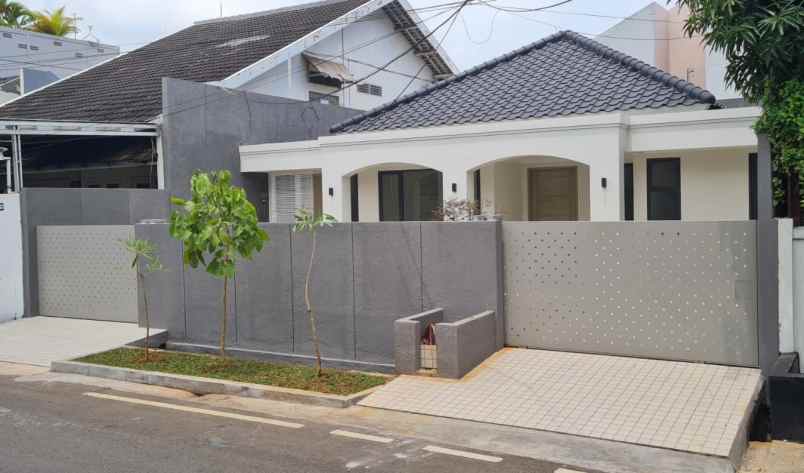 rumah tingkat di perumnas 1 bekasi barat