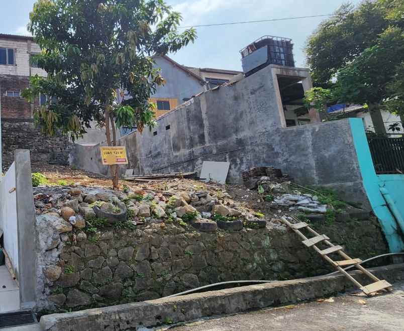 tanah borobudur kembang arum semarang