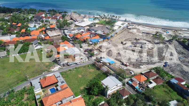 tanah jalan pantai berawa