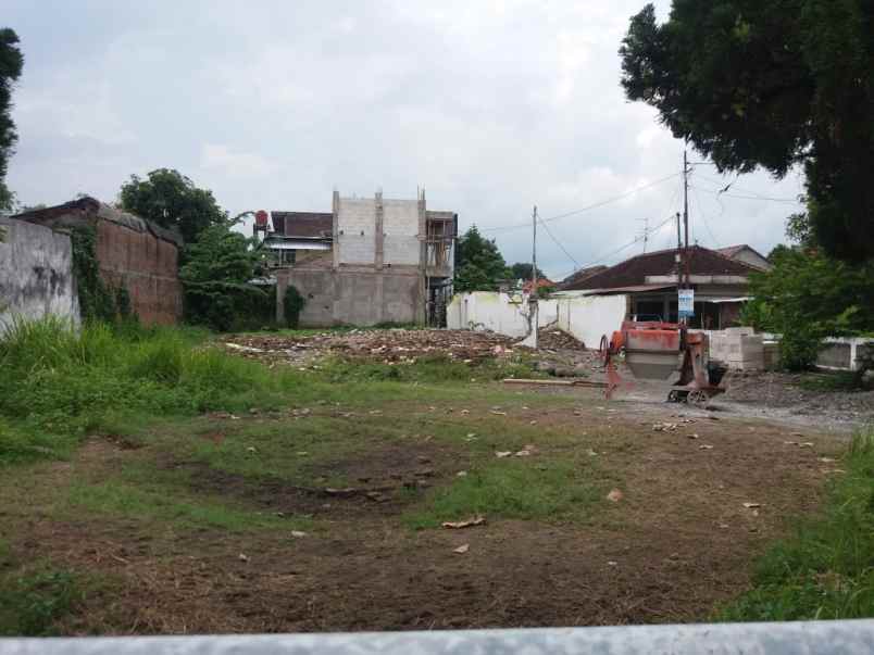 tanah jalan toh pati taman siswa