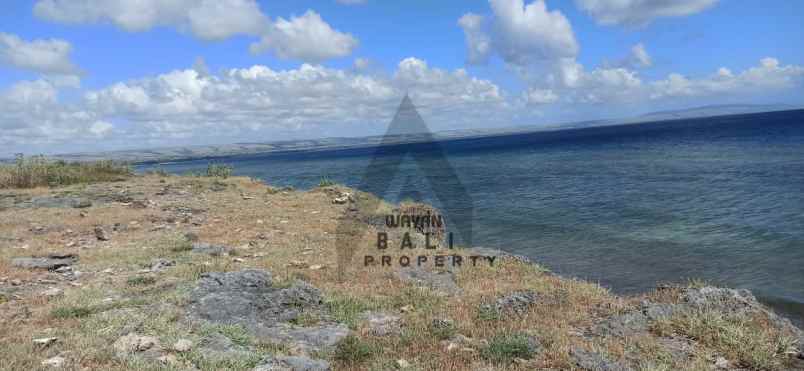 tanah pantai puru kambera