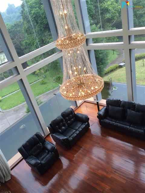 villa cihideung setiabudi