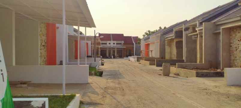 villa karang satri tambun utara
