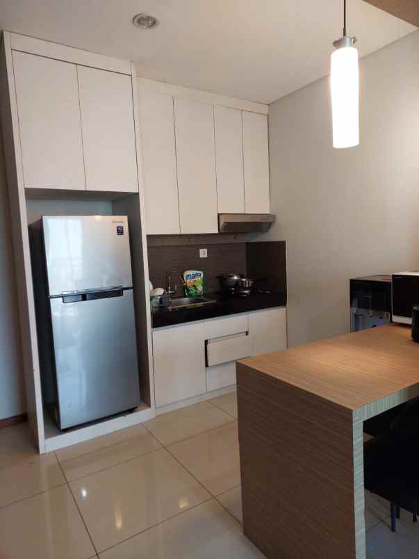 apartemen thamrin executive residence 1br