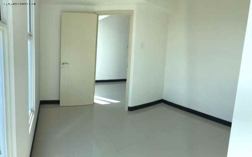 apartement amor lantai 05 new gress kosongan