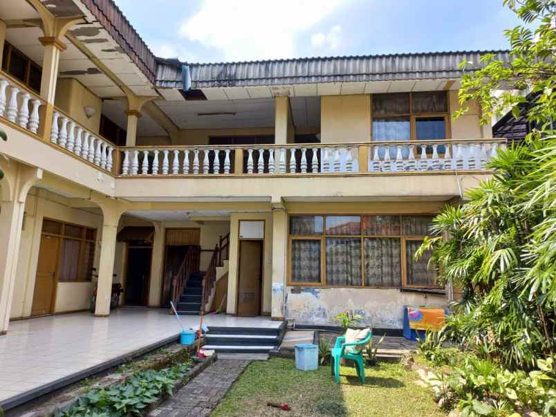 bekas hotel di jalan phh mustofa bandung