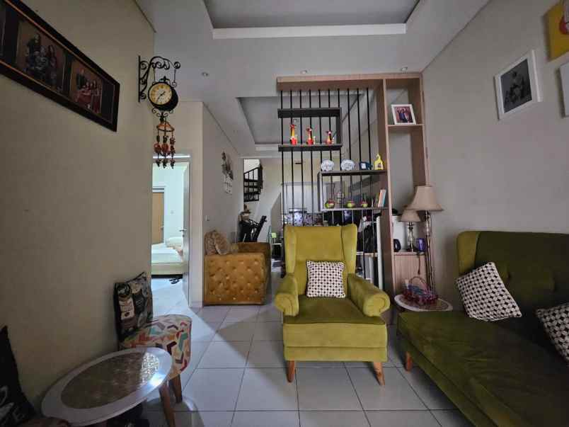 bu dijual rumah nyaman di arcamanik bandung