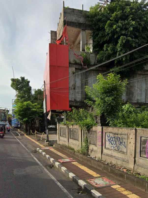 dijual 13 86 are jl raya diponegoro dauh puri denpasar