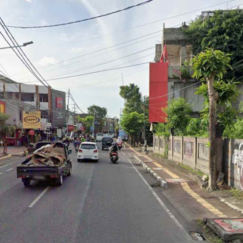 dijual 13 86 are jl raya diponegoro dauh puri denpasar