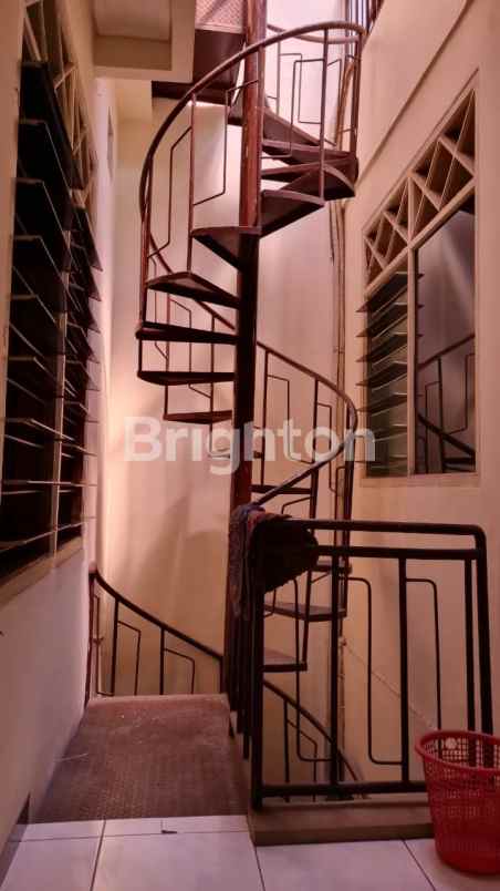 dijual apartemen baratajaya