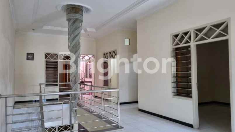 dijual apartemen baratajaya