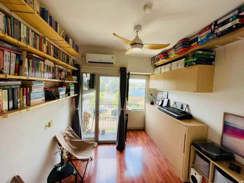 dijual apartemen emerald full furnish nego tipiss