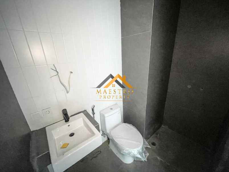 dijual apartemen jalan gagak hitam