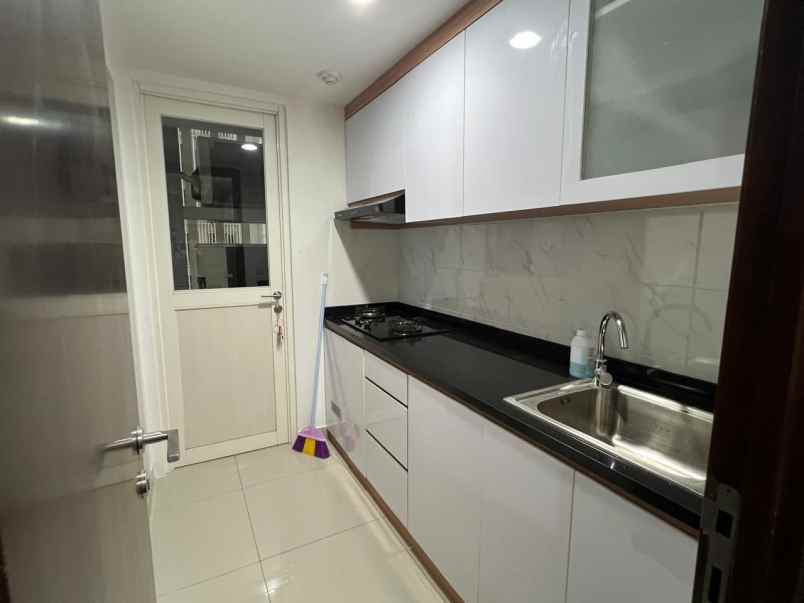 dijual apartemen kensington