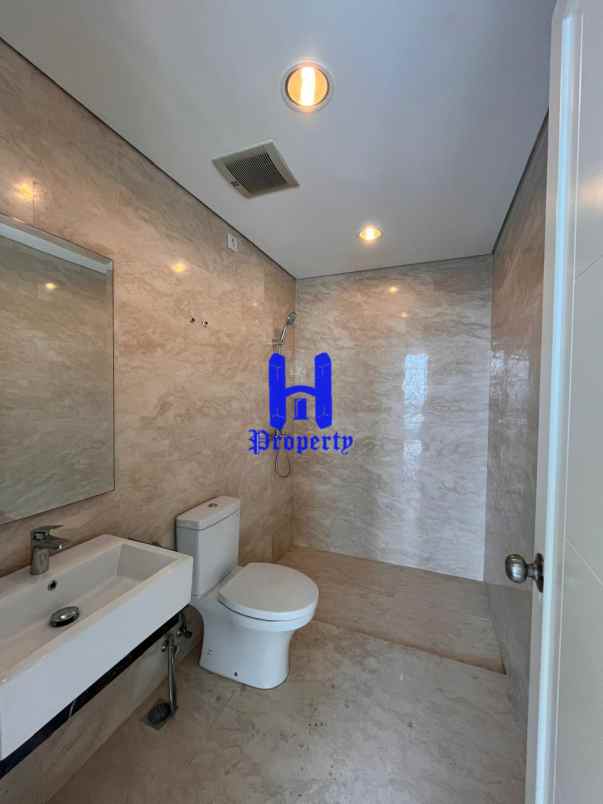 dijual apartemen tribeca condominium