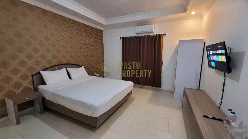 dijual cepat hotel bintang 1 di belakang amplaz