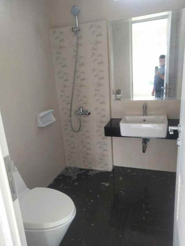 dijual cepat rumah di sentul city