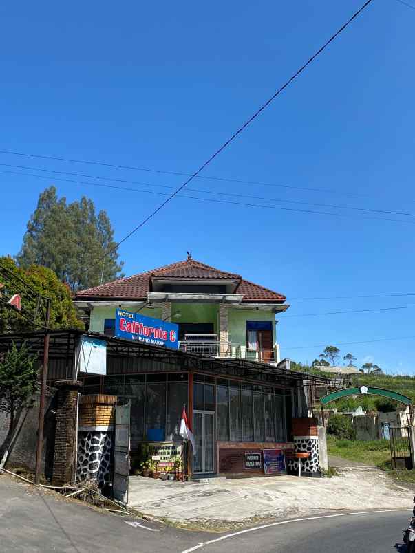 dijual hotel dan rumah