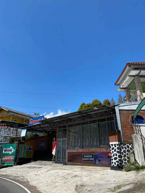 dijual hotel dan rumah