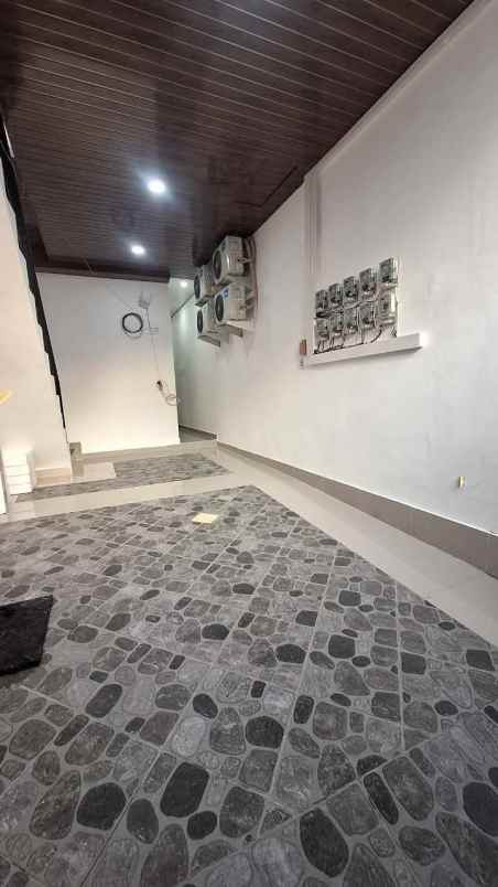 dijual kost bibis karah