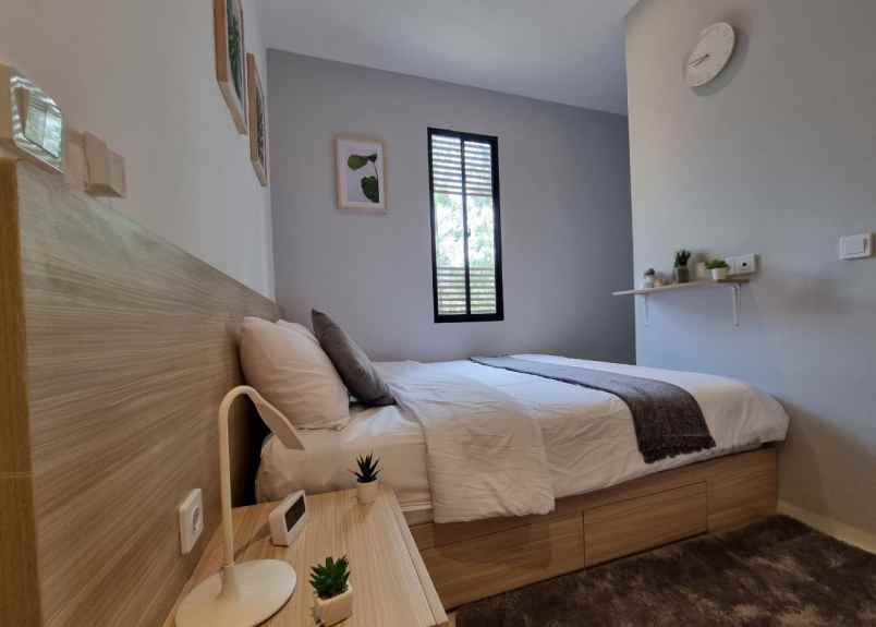 dijual kost gading serpong