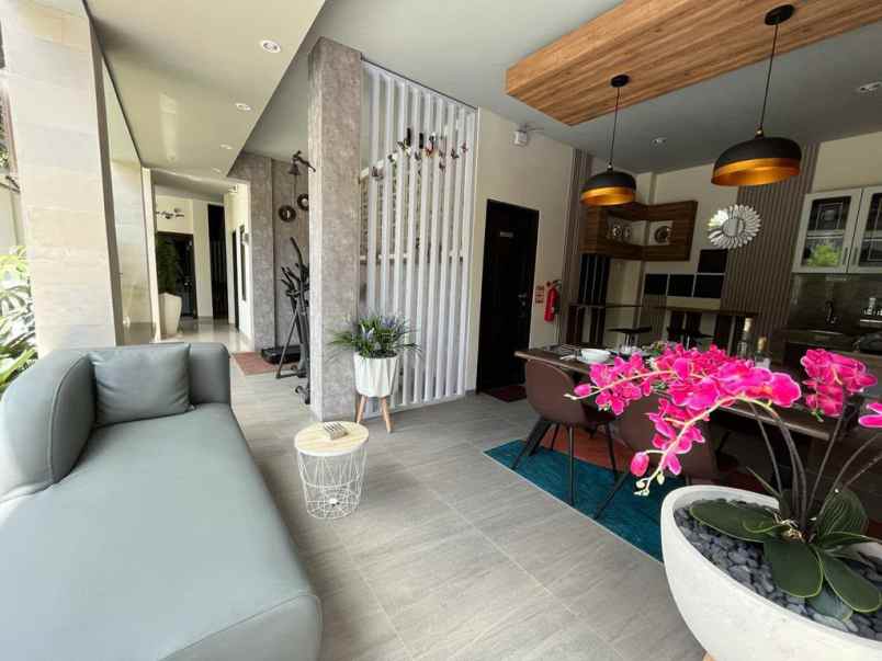 dijual kost jalan cekomaria denpasar utara