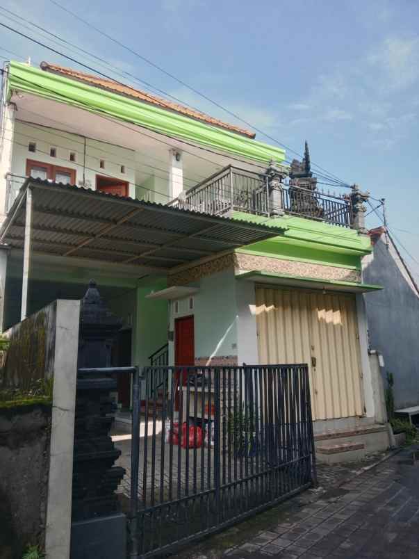 dijual kost jalan puputan baru
