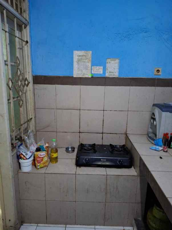 dijual kost jl cemara hijau meadow