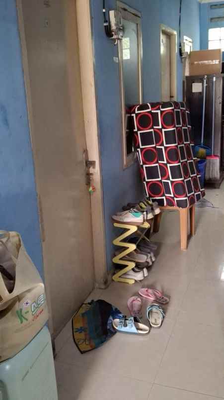 dijual kost jl cemara hijau meadow