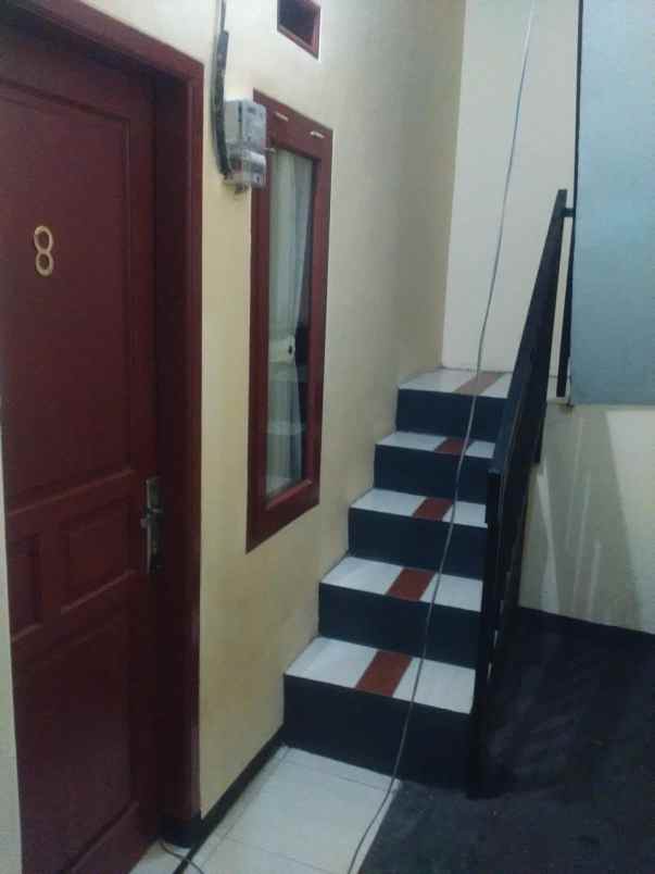 dijual kost jl cisaranten