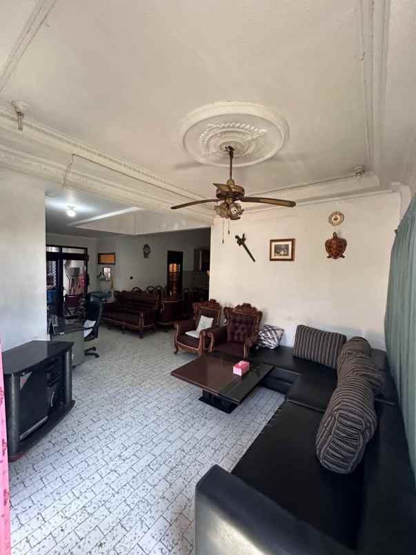 dijual murah rumah nego