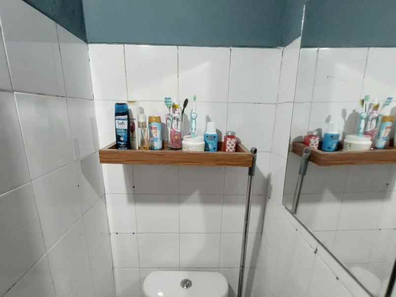 dijual rugi apartemen sentra timur pulo gebang cakung