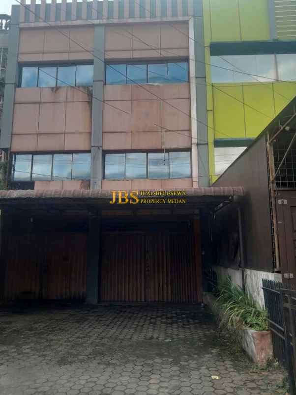 dijual ruko 3 tingkat di jalan gatot subroto medan