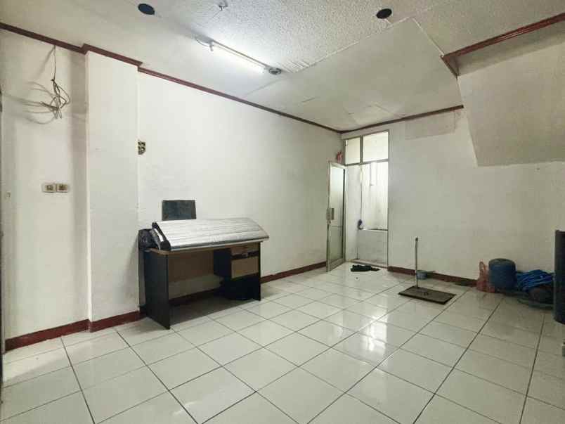 dijual ruko gudang kantor hasyim ashari