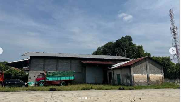 dijual ruko gudang kantor jalan raya jombang jawa tmur