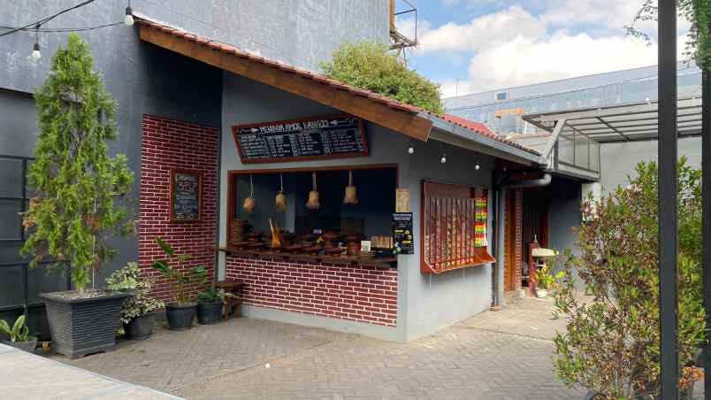 dijual ruko gudang kantor jl kelud kota blitar