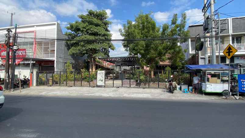 dijual ruko gudang kantor jl kelud kota blitar