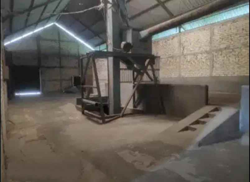 dijual ruko gudang kantor jl raya kanor baureno