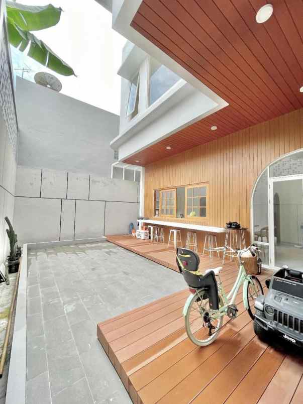 dijual ruko gudang kantor kebonsari elveka v