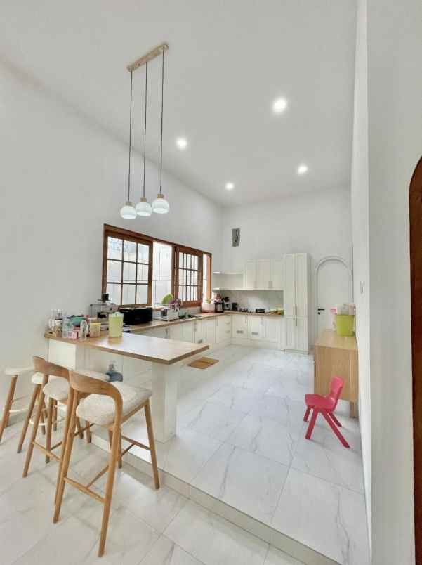 dijual ruko gudang kantor kebonsari elveka v