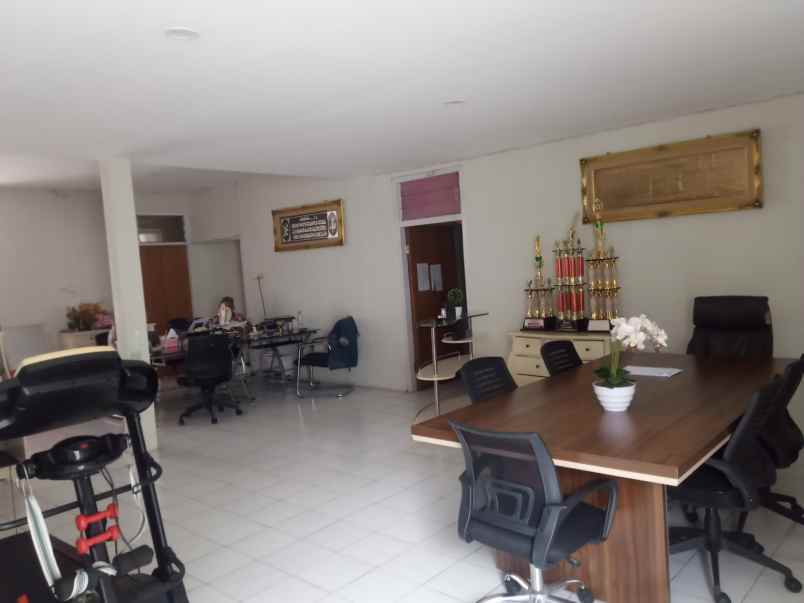 dijual ruko gudang kantor ngesrep