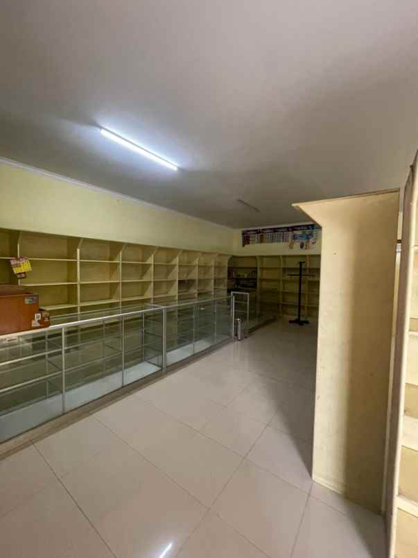 dijual ruko gudang kantor sersan bajuri