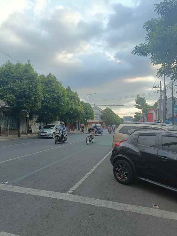 dijual ruko jl sultan agung kepatihan kaliwates jember